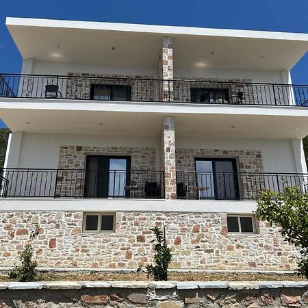 Villa Thomas Dhermi Exterior photo